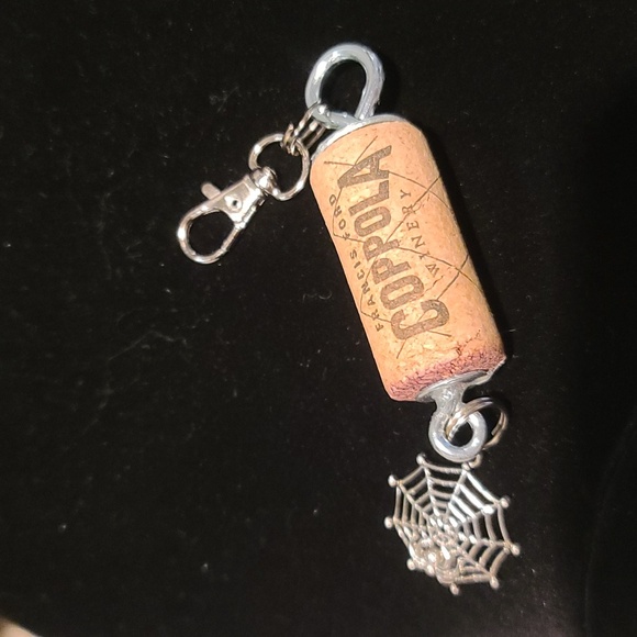 Spiderweb trio bundle - dangle earrings, bracelet and purse charm keyring NWT - Picture 8 of 9